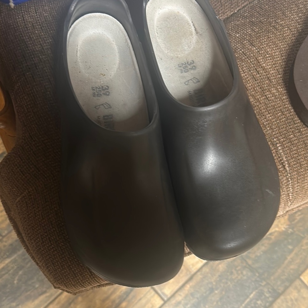 Birkenstock Black Mules & Clogs